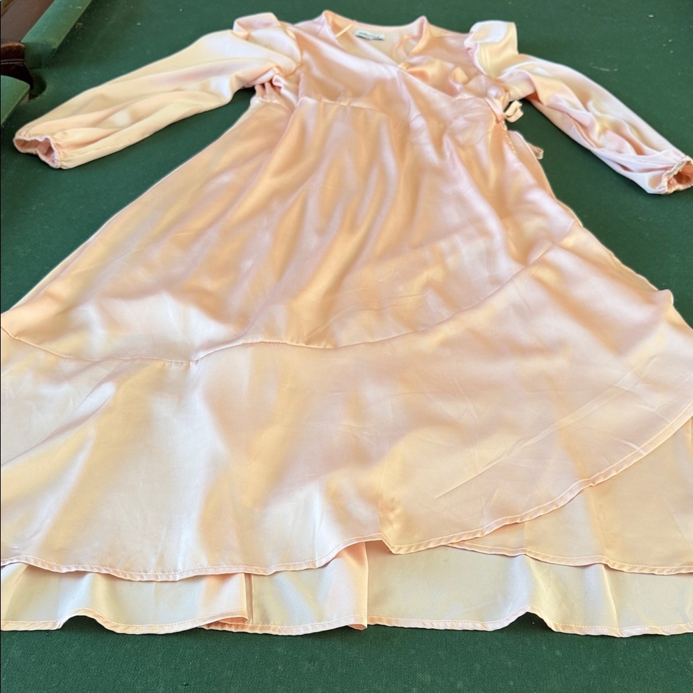 Elegant Pink Long Sleeve Dress. CAJA. #. 1 B
